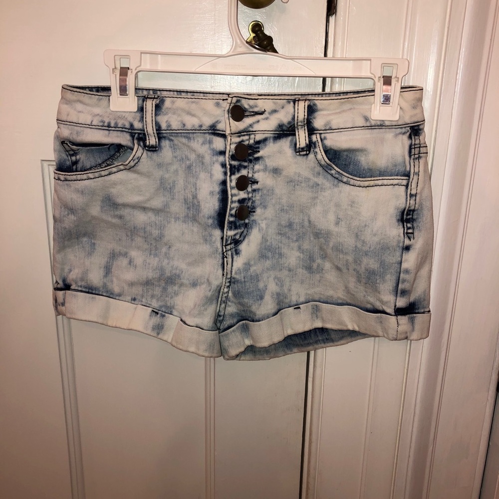 bleach wash shorts
